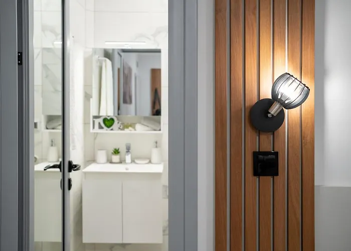 The Mirror 벨리코 터르노보