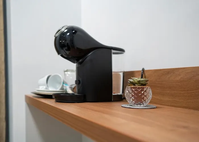 아파트 The Mirror